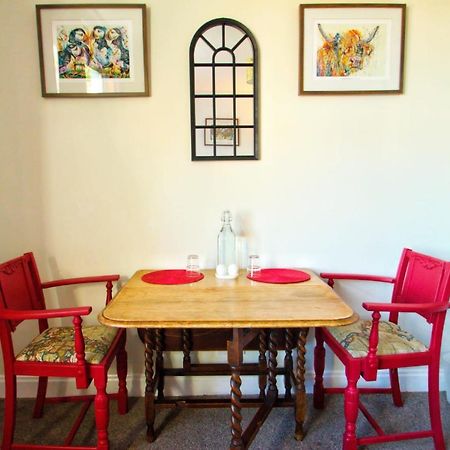 The Red Red Robin Cottage Портрі Екстер'єр фото